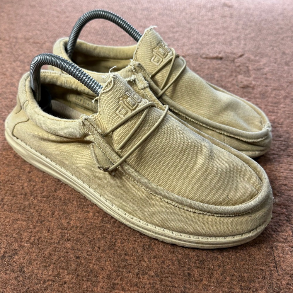 Hey Dude Wally Chestnut Canvas Loafers Mens Size 8 Tan Slip On‎ Shoes 110061602